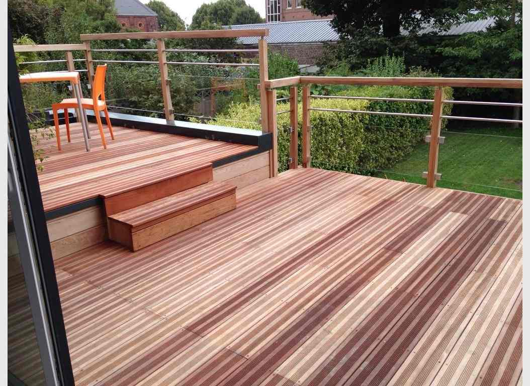 EXTENSION EN 'RED CEDAR' A LILLE (NORD)-02